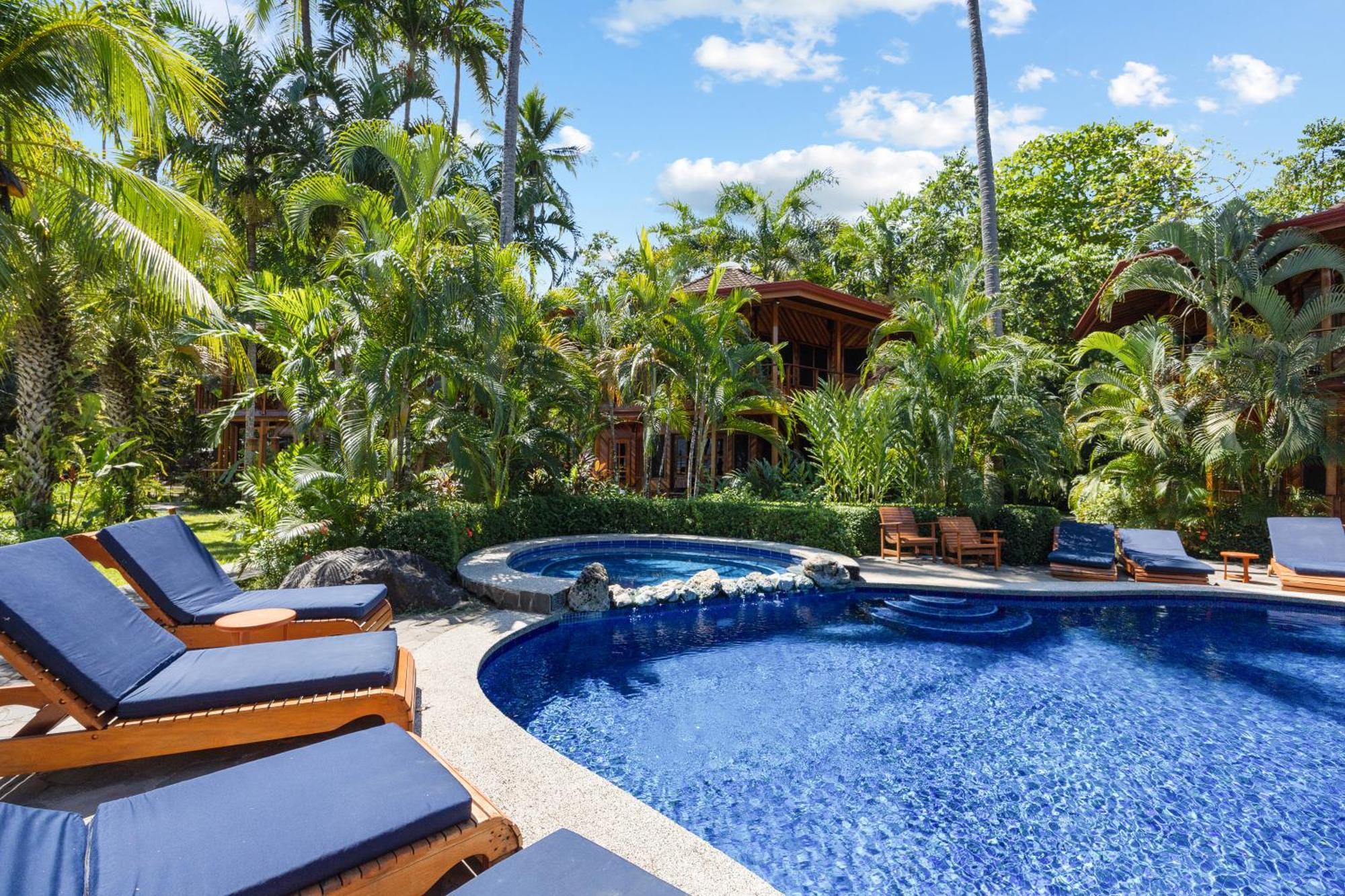 Tambor Tropical Beach Resort- Adults Only Eksteriør billede