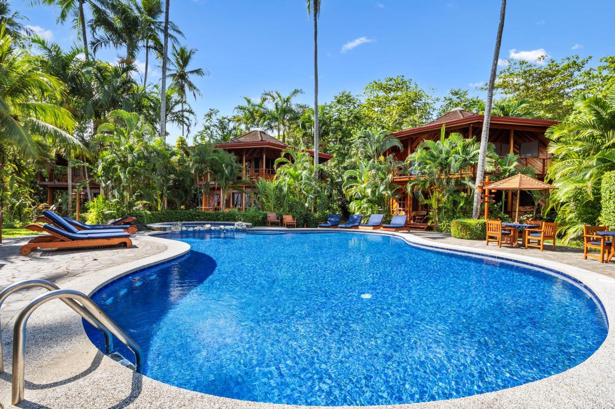 Tambor Tropical Beach Resort- Adults Only Eksteriør billede